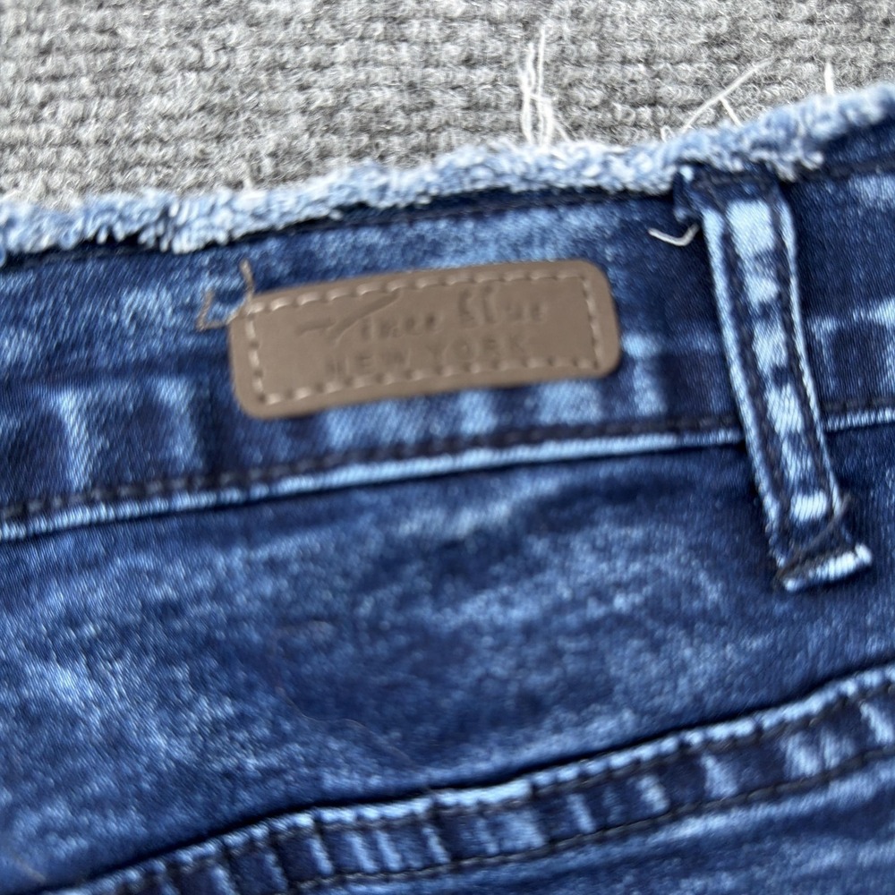Vince Blue Shorts Womens 24 2X Denim Distressed Cutoff Frayed Hem Stretch Booty‎ - Picture 7 of 8